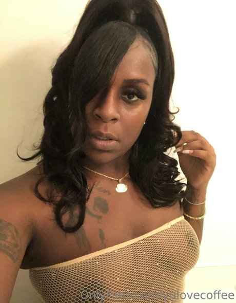 yulovecoffee pornstar nude photos