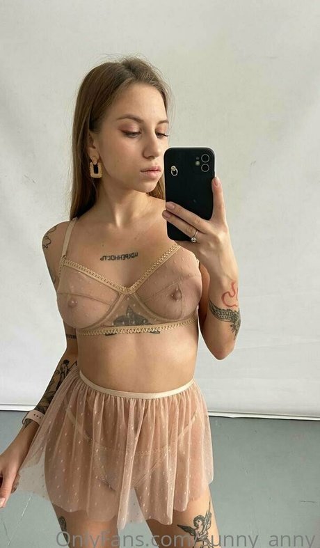 sunny anny sex star pic