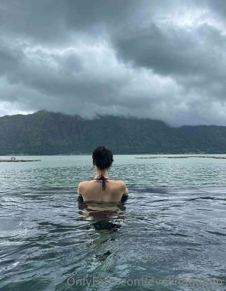 evelinaqueen pornstar nudes gallery