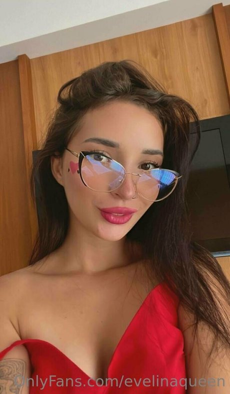 milf handjob onlyfans naked img