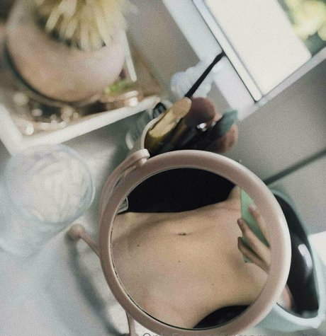 margo leevony perfect actress photo