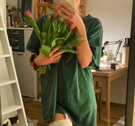 margo leevony model best archive