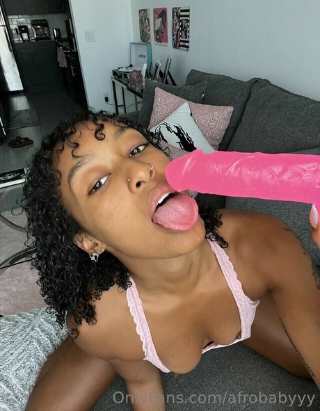 yourfavbubblebuttt Quick photo