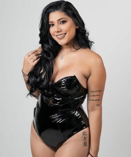 big tits granny onlyfans adult pics