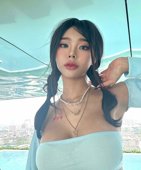 moms onlyfans art porn photo