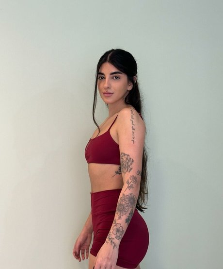 Marcella De Marchi model nude pic