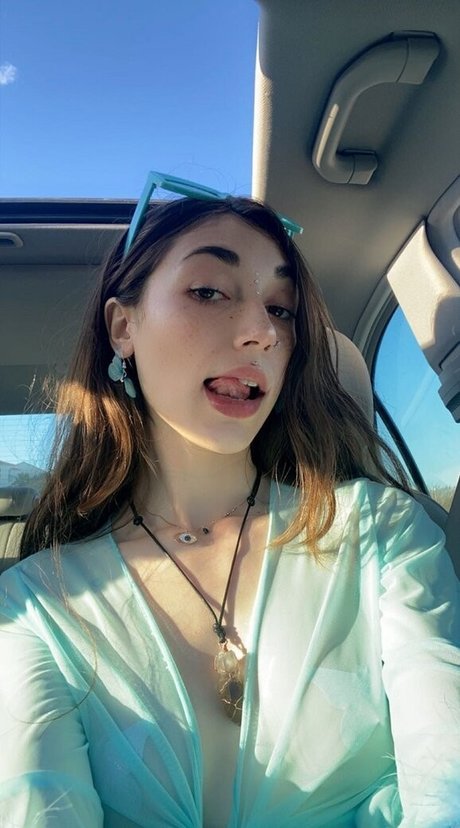 Tiana Blow model galleries