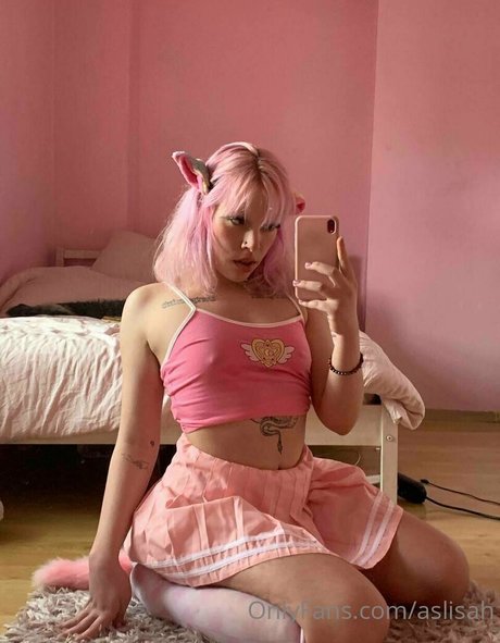 aslisah pretty pornstar images