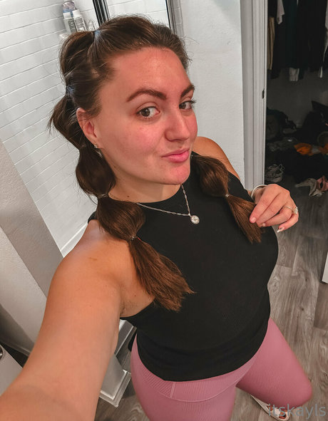 itskayls high quality model pictures