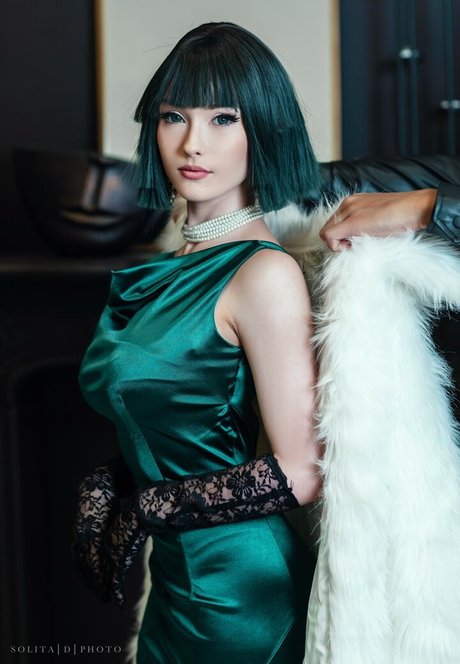 curvy muscle onlyfans pornos image