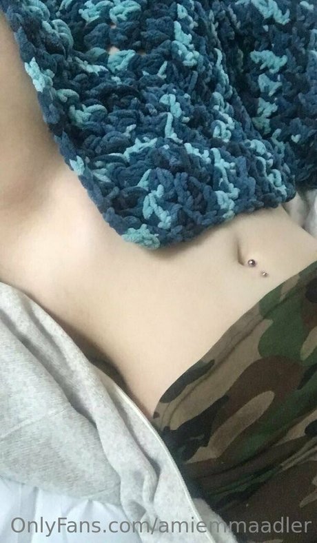 amiemmaadler naked star galleries