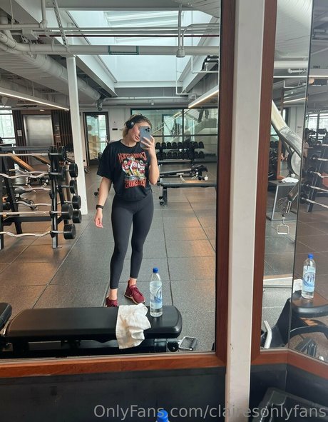 redhead threesome onlyfans porn galleries