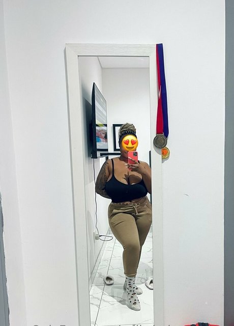 Milkshake Samme nude pornstar gallery