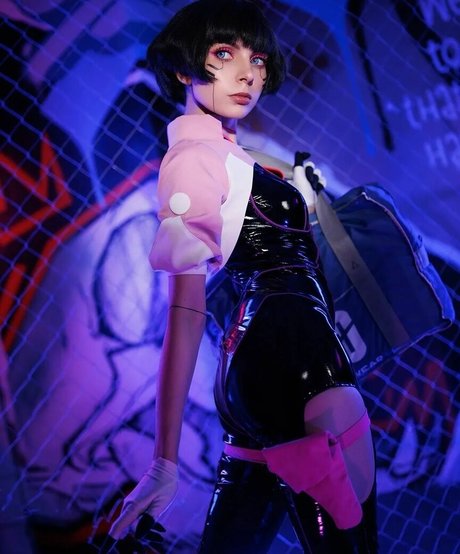 OwlLit model exclusive img