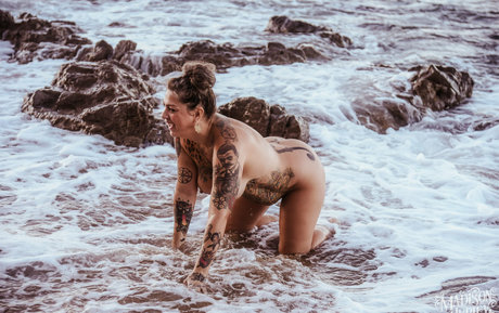 daniellecolby high quality star pictures