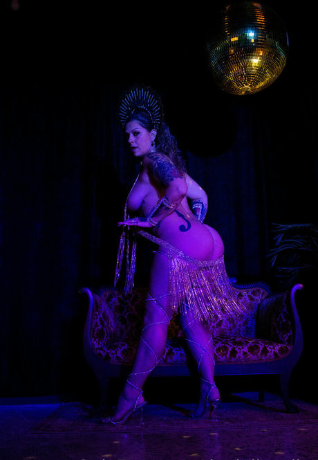 daniellecolby top actress photos