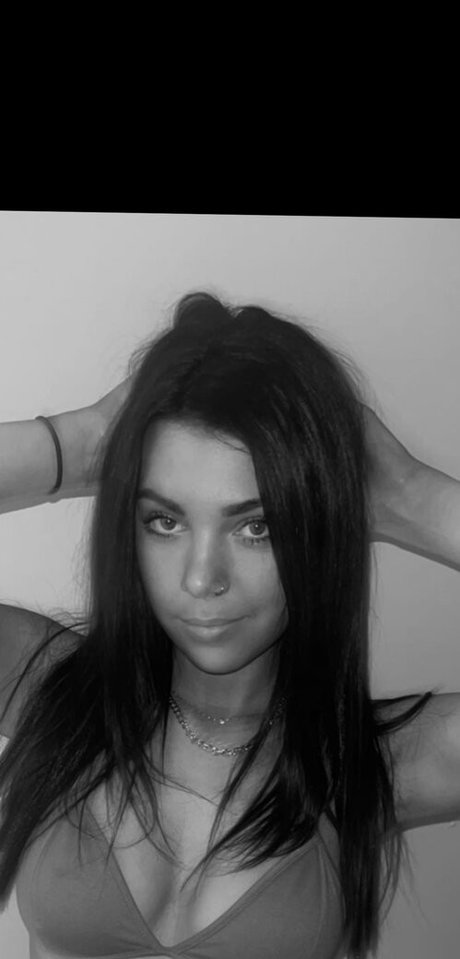 Keirra Stivers art actress galleries