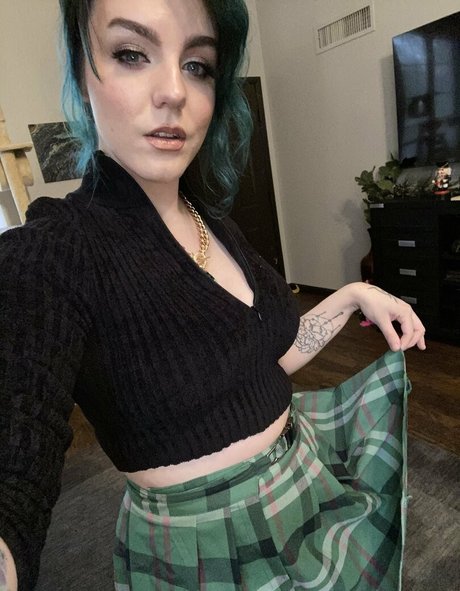 TheCosplayBunny beautiful model archive