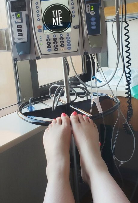 teen lesbian onlyfans pretty image