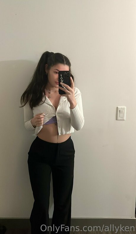 allyken star exclusive picture