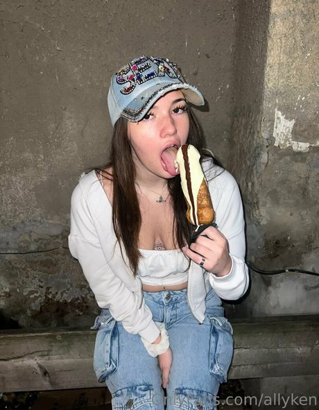 allyken pornstar xxx images