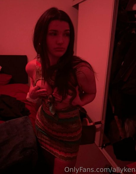 allyken porn star image