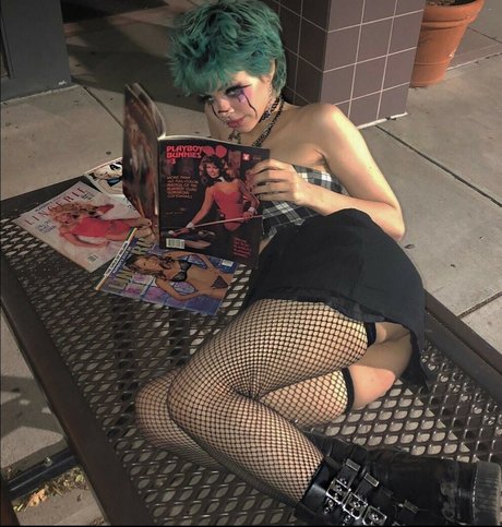 Death2Honey model perfect archive