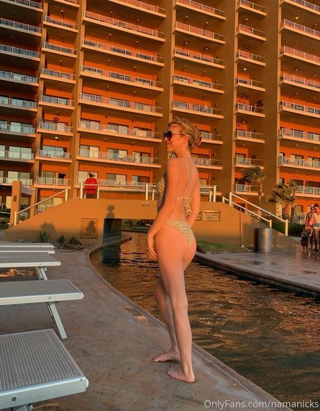 namanicks naked star photos