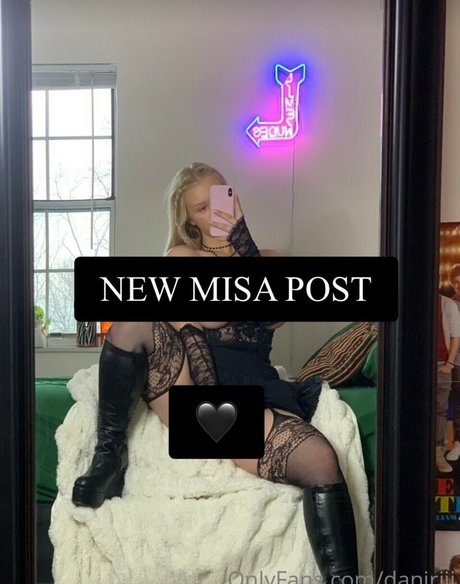 Daniriii pornstar xxx pic