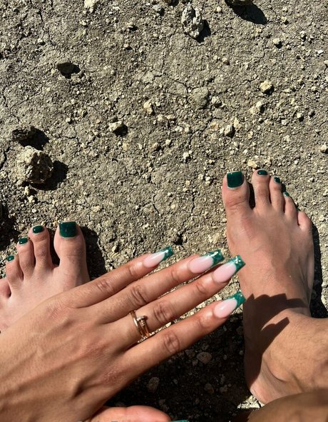 coupleconspiracy star free pics