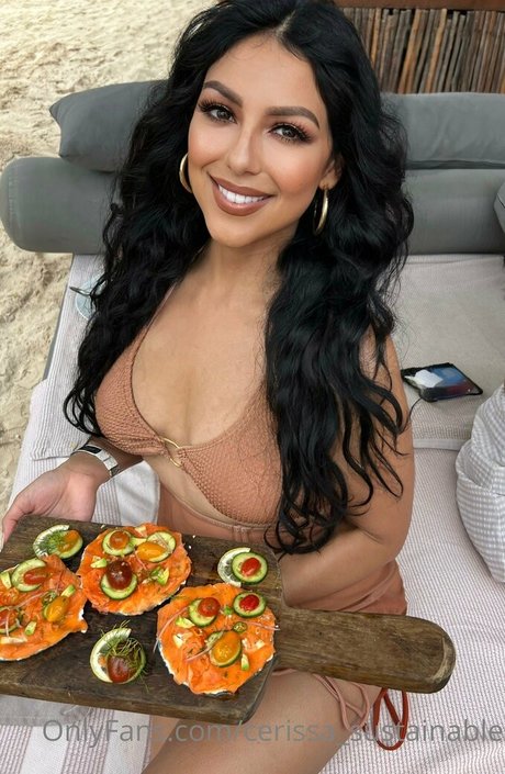 lesbian pussy onlyfans erotic img