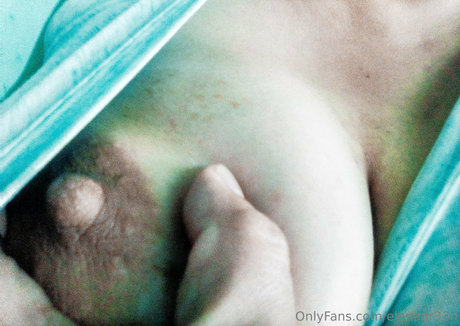 elenagr33n star perfect photos