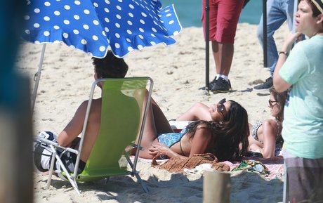 Emanuelle Araujo naked actress pics