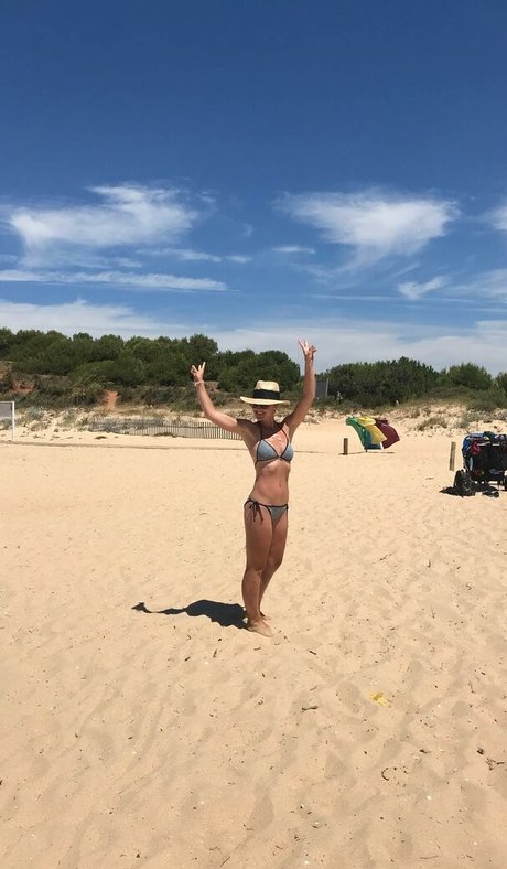 beach blowjob onlyfans nice images