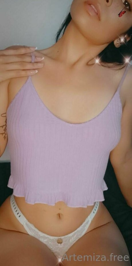 artemi za free hot pornstar pictures