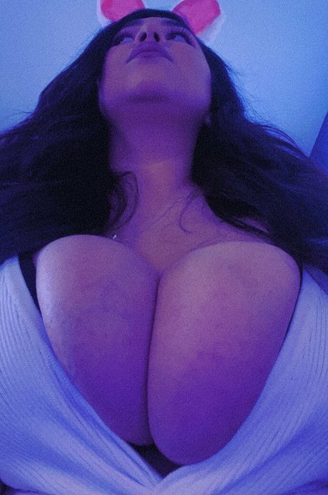 Joss Cruz model pornographic pictures