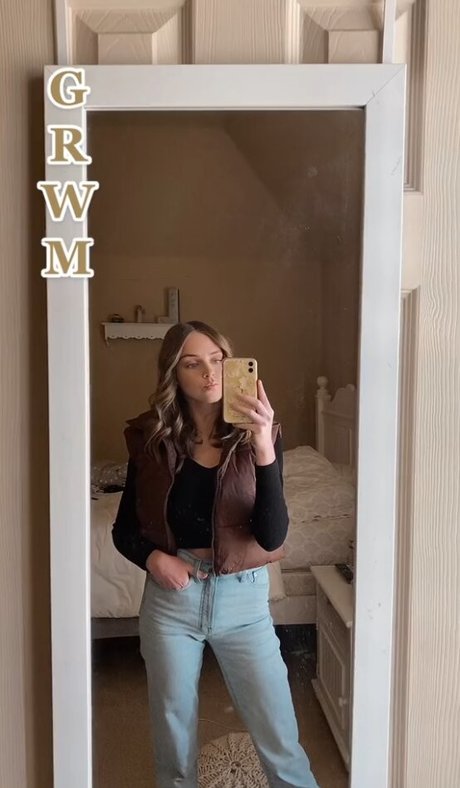 Lauren Mae model sex pictures