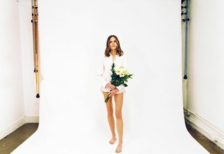 Lauren Mae nice actress photo