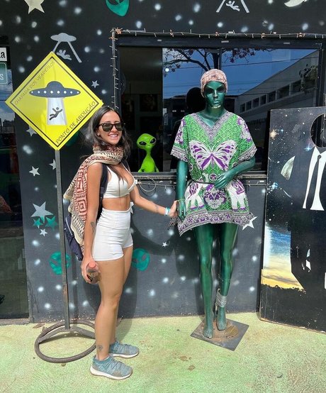 Mariana Nolasco sexy actress pictures