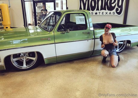 jchase free star picture