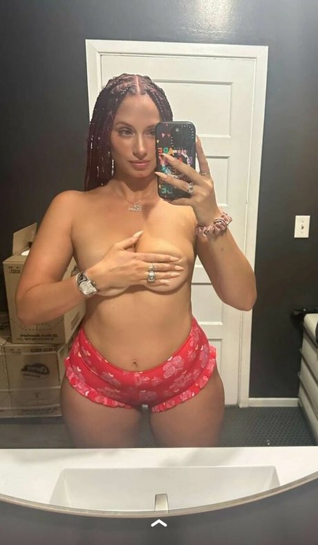 Yesjulz xxx model gallery