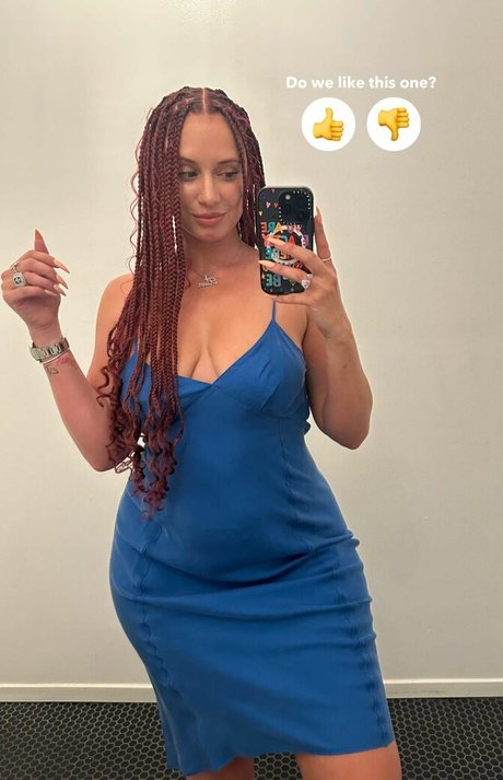 Yesjulz nice actress pic