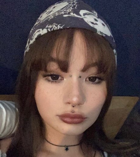 The slutty grunge star sex picture