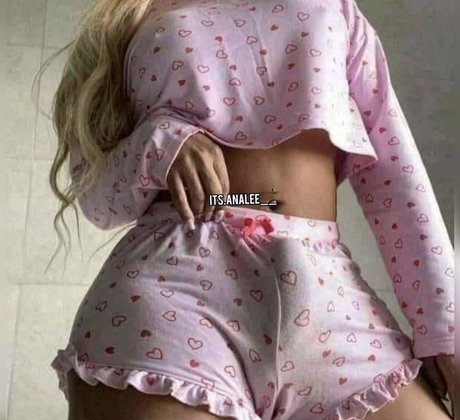 its analee__ porn star images