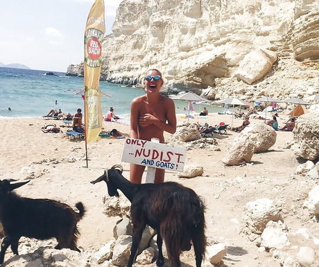 Danni Menzies sex star pics