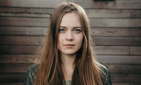 Hera Hilmar model best photos
