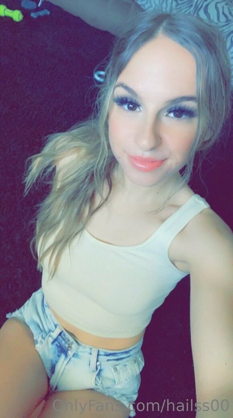 hailss00 top model archive