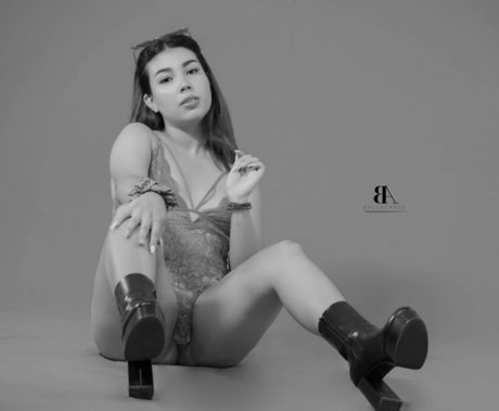 veganefertiti pornstar nice pics