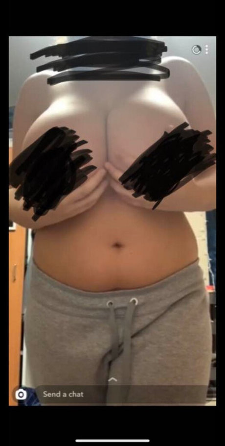 Caroline Casbon xxx pornstar photo