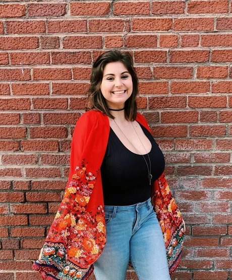 Caroline Casbon Profile photo